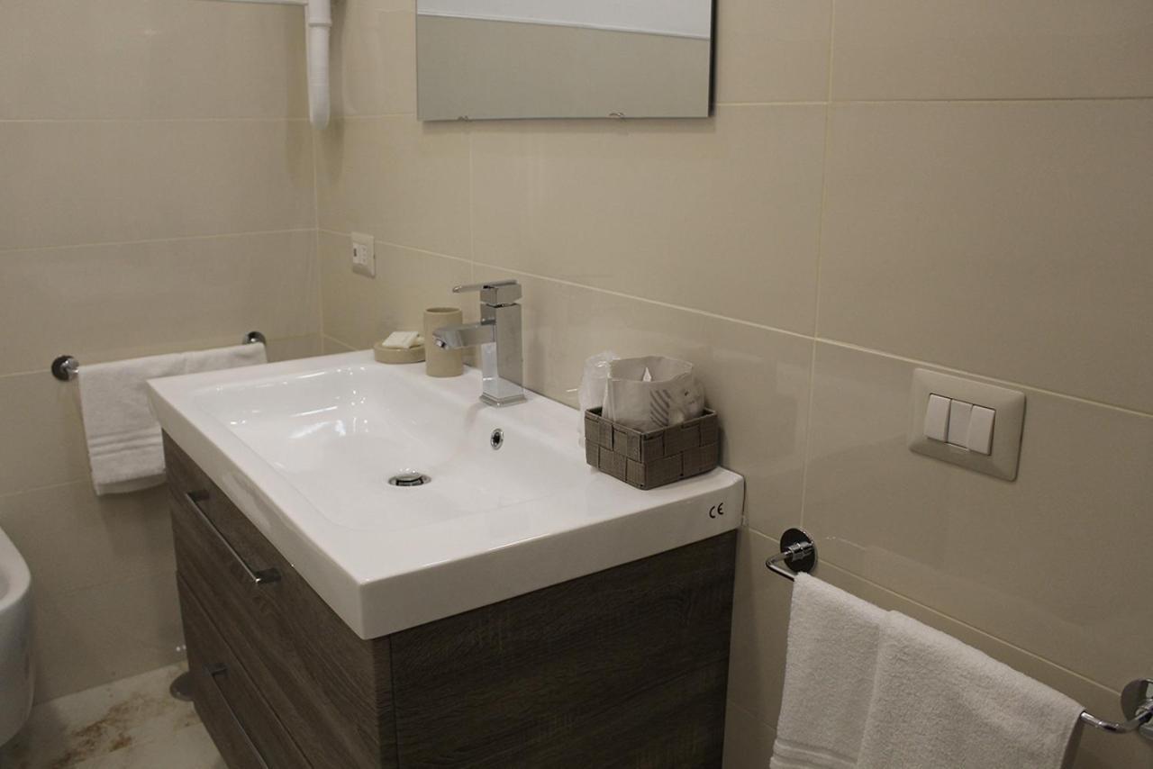 Antonietta De Pace Rooms By Napoli Milionaria B&B المظهر الخارجي الصورة